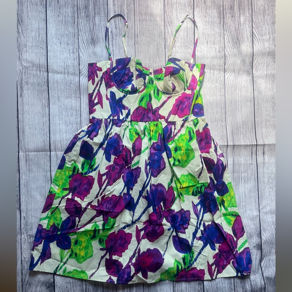 NWOT Victoria’s Secret gorgeous floral summer dress